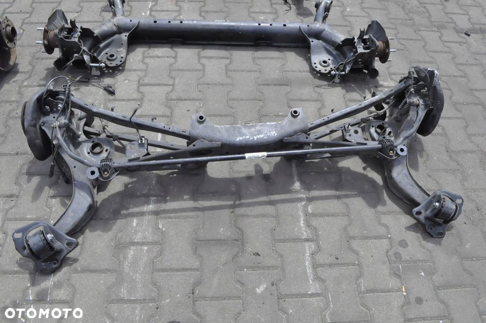 BMW F39 F44 F46 F48 1.5 136KM 2.0 16V 192KM ZAWIESZENIE BELKA TYŁ 6851560 - 1