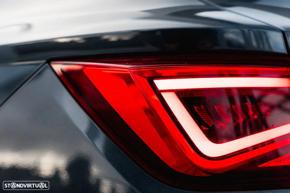 SEAT Leon ST 1.6 TDI FR S/S - 18