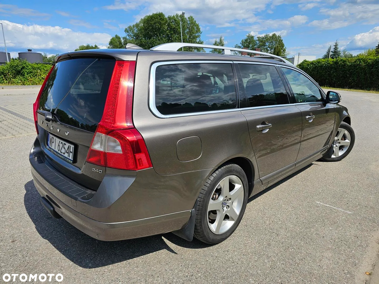 Volvo V70 2.4D Summum - 7