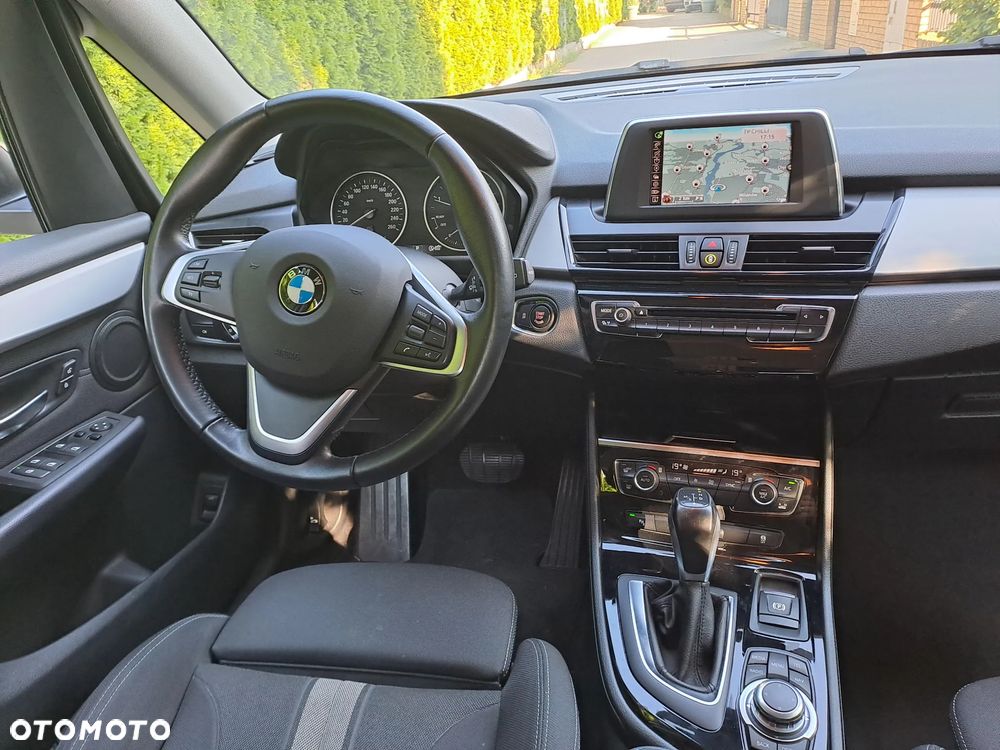 BMW Seria 2 218d Advantage - 10