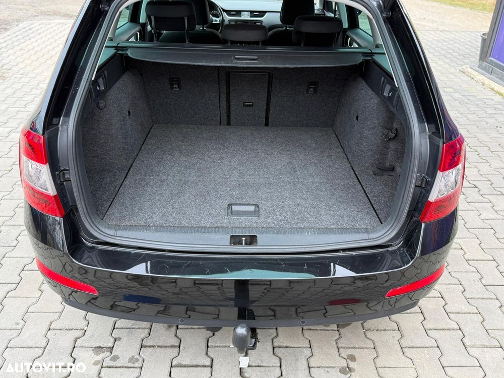 Skoda Octavia 1.6 TDI 4X4 ELEGANCE - 24