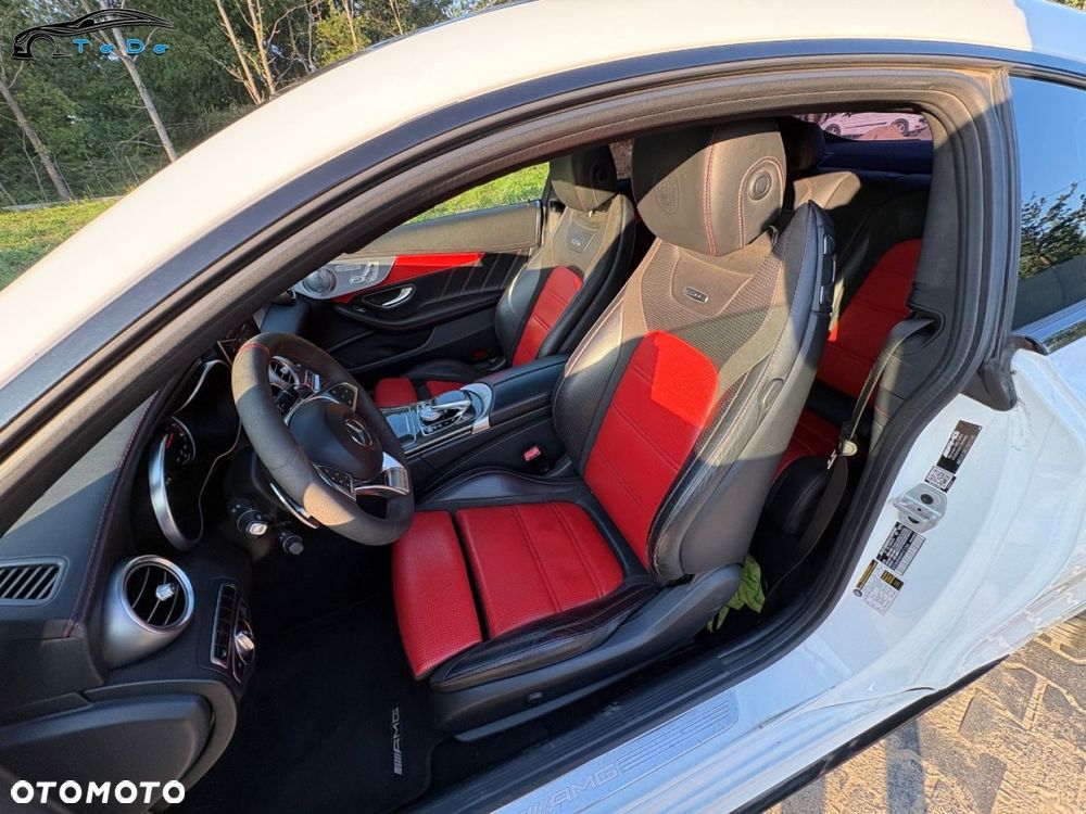 Mercedes-Benz Klasa C AMG 63 S - 20