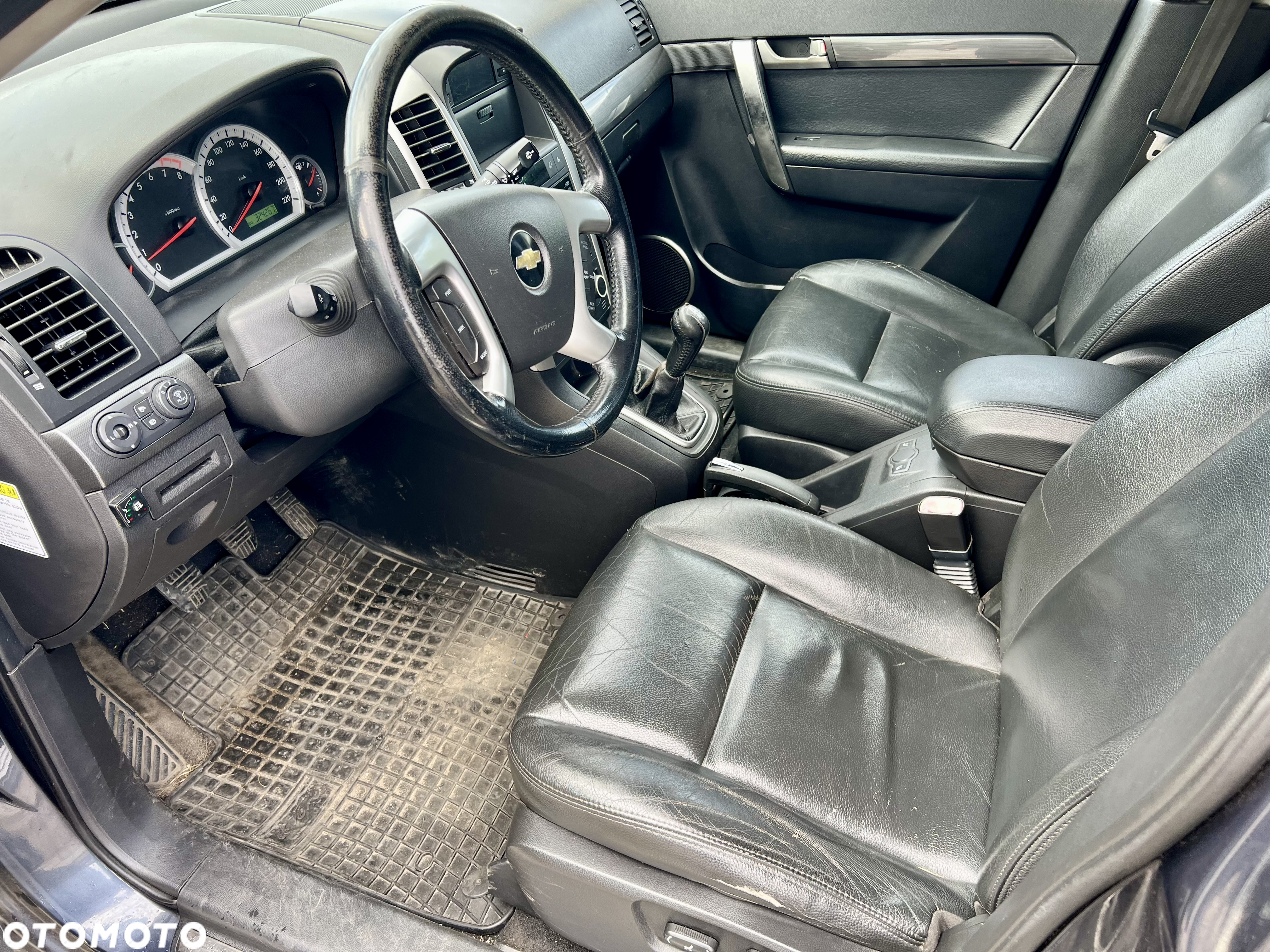 Chevrolet Captiva 2.4 4WD 7 Sitzer LT - 9