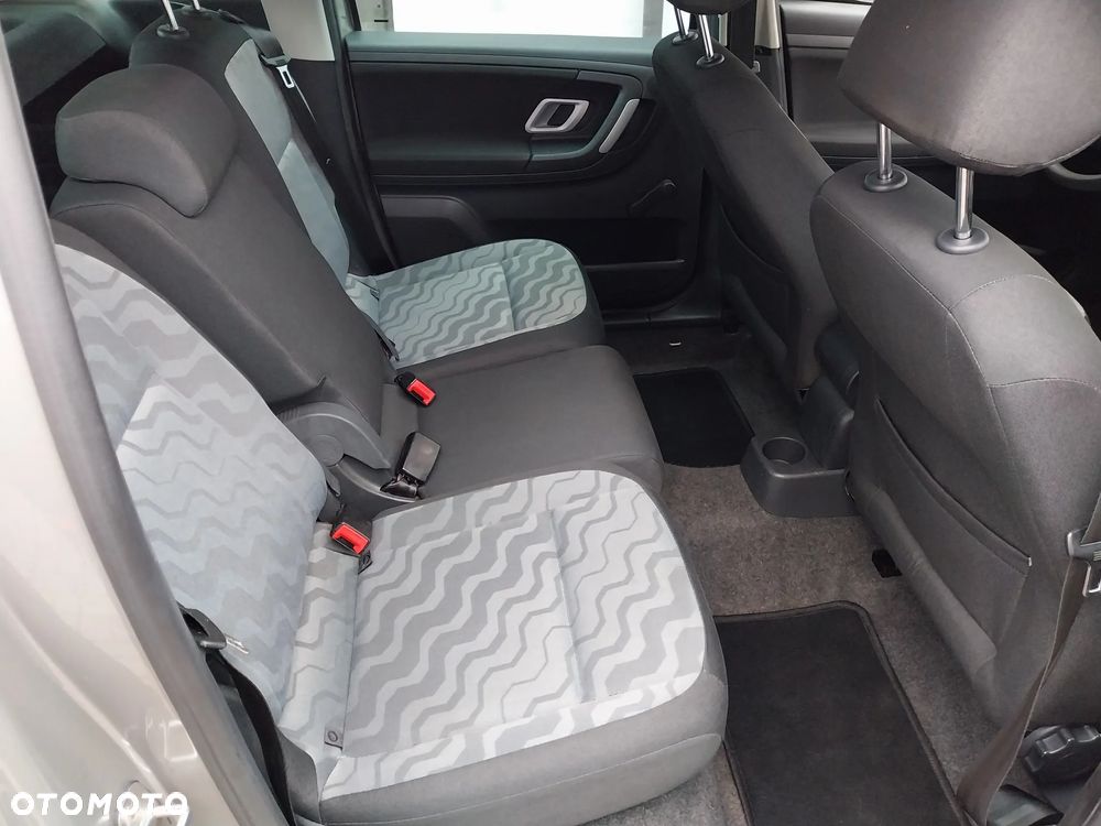 Skoda Roomster 1.4 16V Style - 17