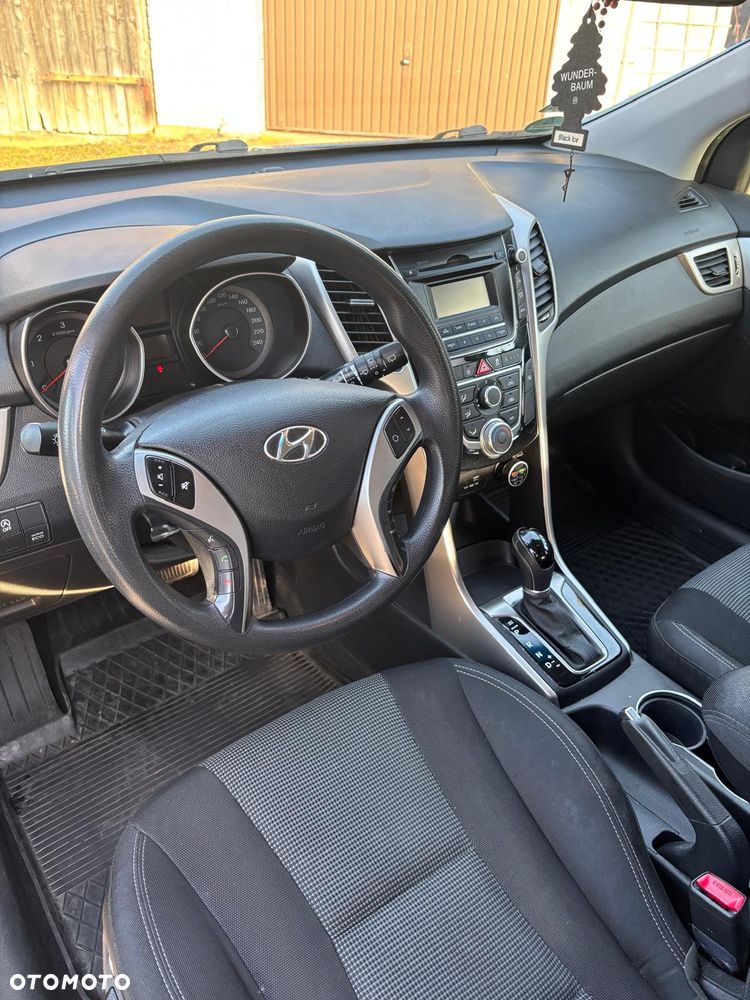 Hyundai i30 1.6 CRDI DCT Style - 8