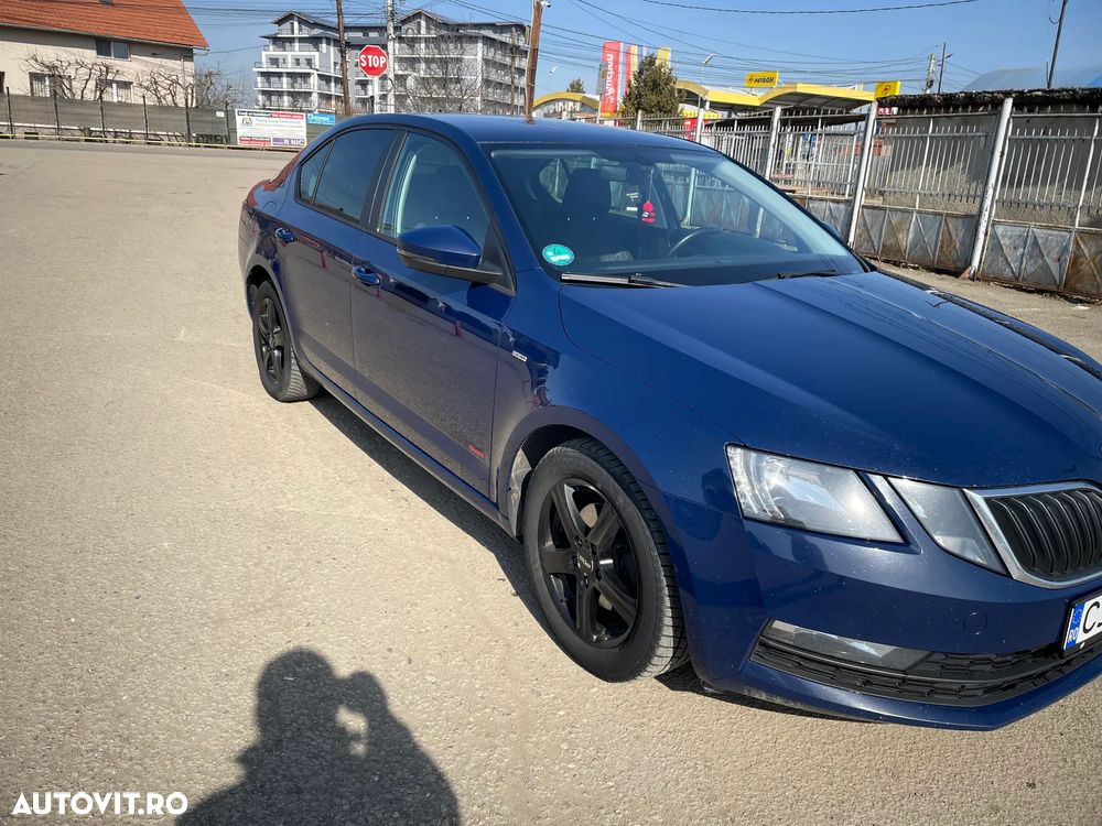 Skoda Octavia 2.0 TDI 4X4 Clever - 2