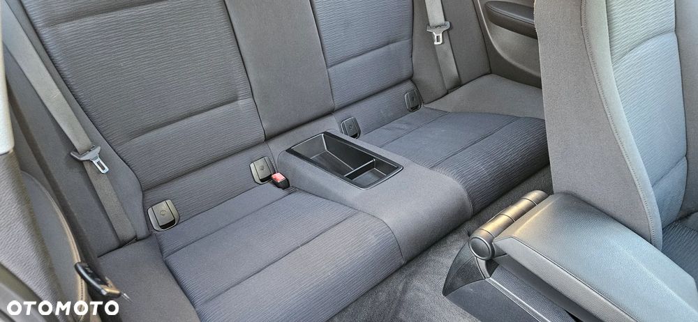BMW Seria 1 118d - 33