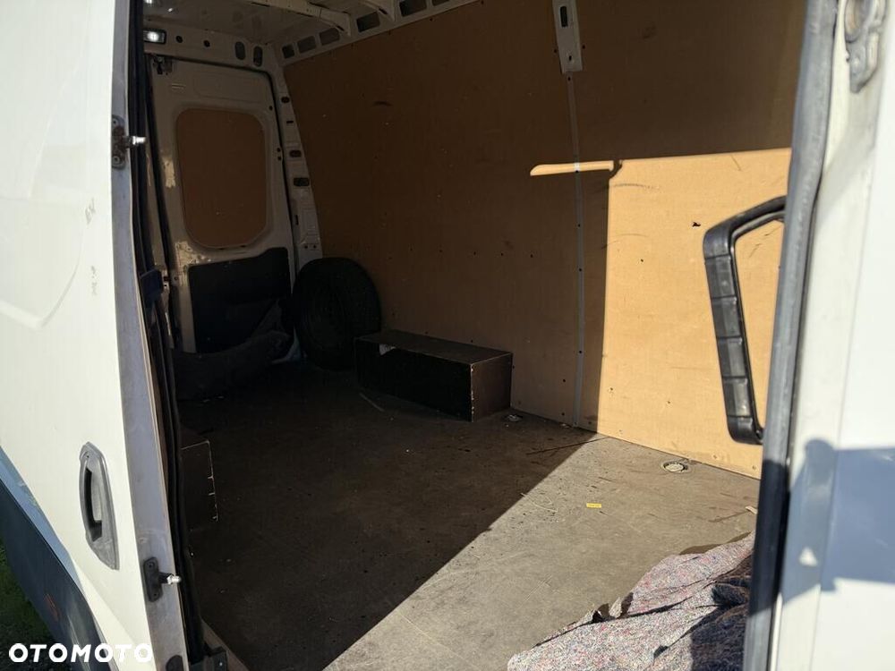 Iveco 35S16V Daily - 8