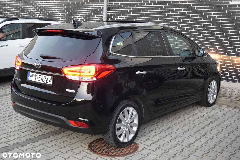 Kia Carens 1.7 CRDi 141 ISG Spirit - 29