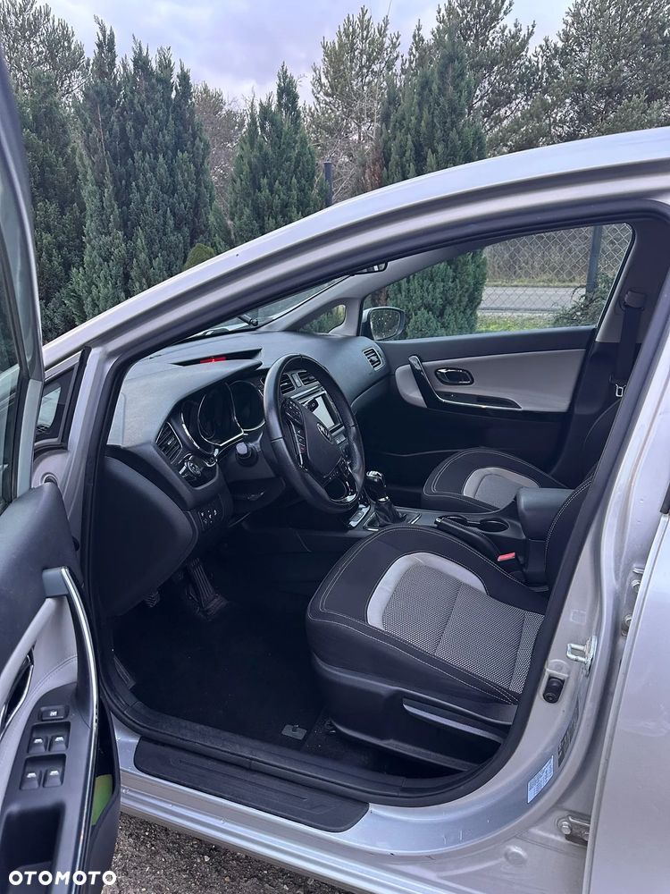 Kia Ceed 1.6 CRDi Business Line - 4