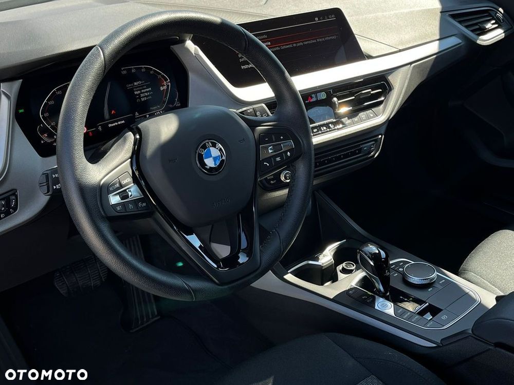 BMW Seria 1 118i Advantage - 18