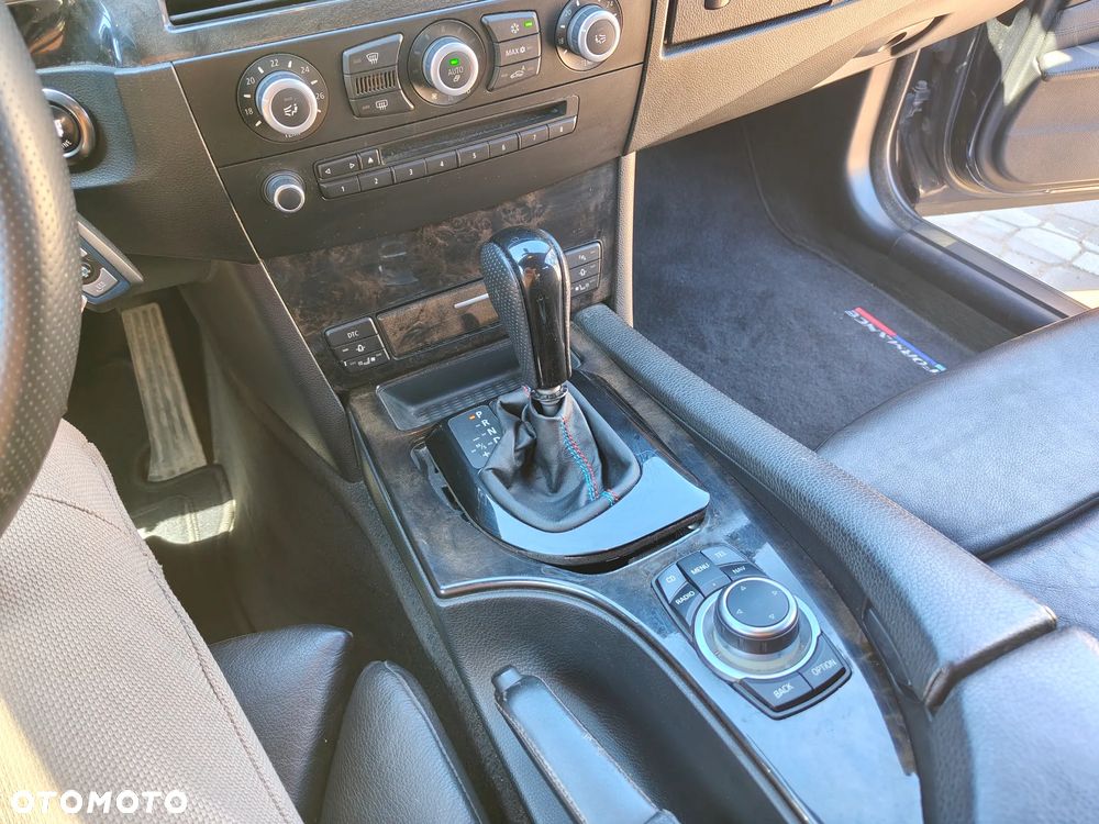 BMW Seria 5 - 36