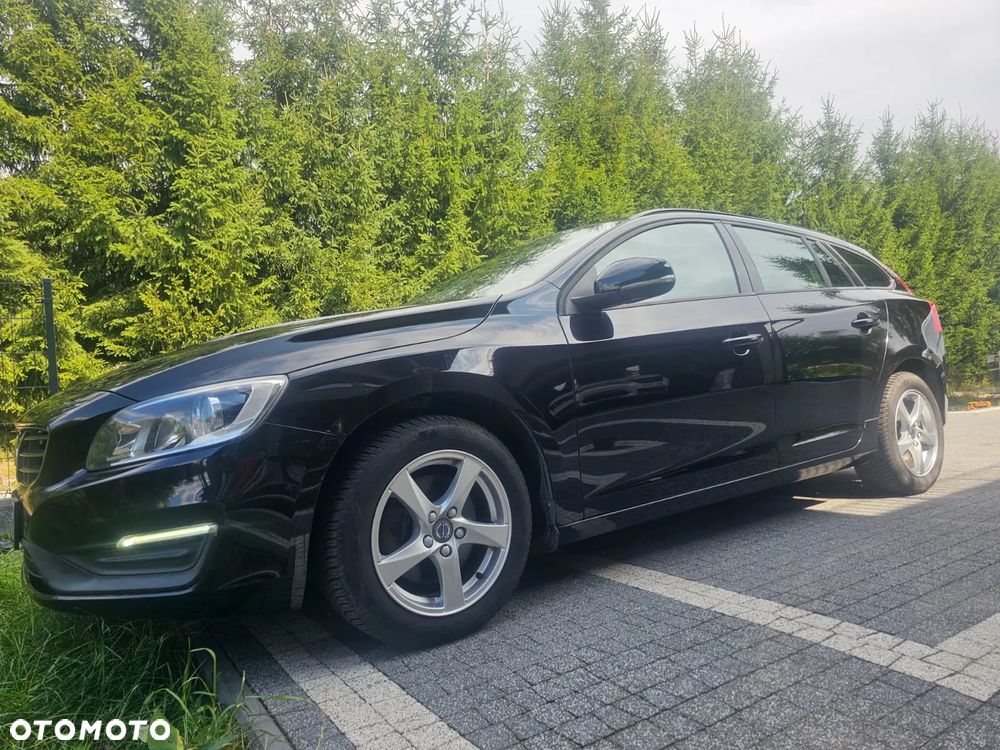 Volvo V60 D2 Drive-E Momentum - 18