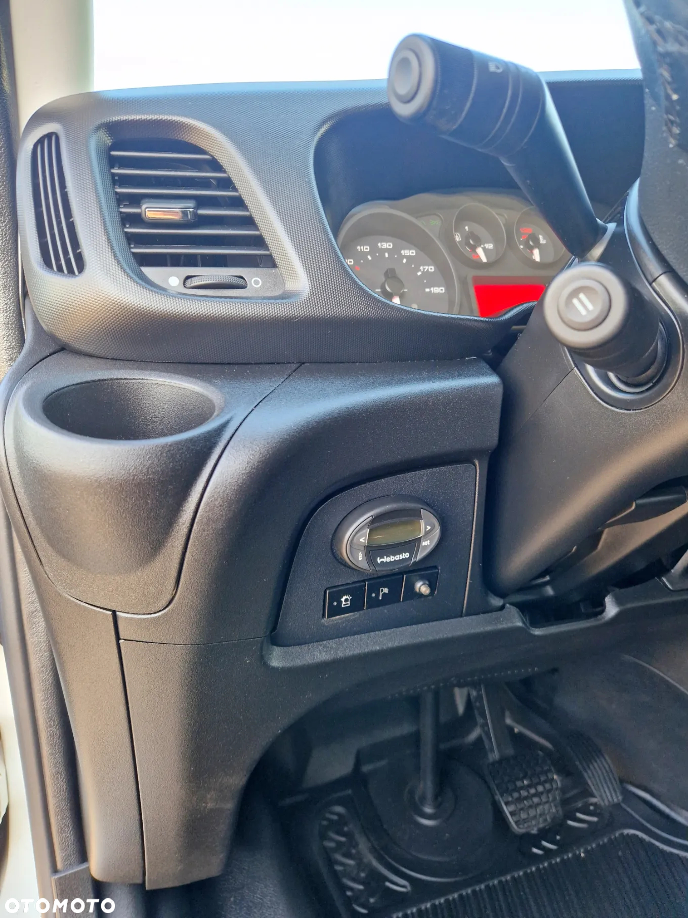 Iveco IVECO 35C13 2.3 HPI 130 KONNY KLIMA WEBASTO 8 BIEGOWY HIMATIC 7 OSOBOWA BRYGADÓWKA SKRZYNIA 3.5 METRA GWARANCJA - 13