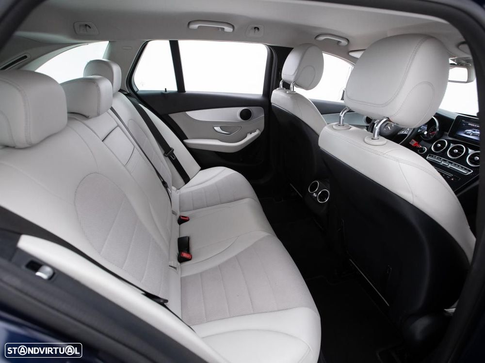 Mercedes-Benz C 220 - 11