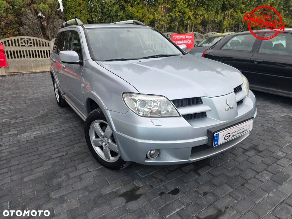Mitsubishi Outlander - 13
