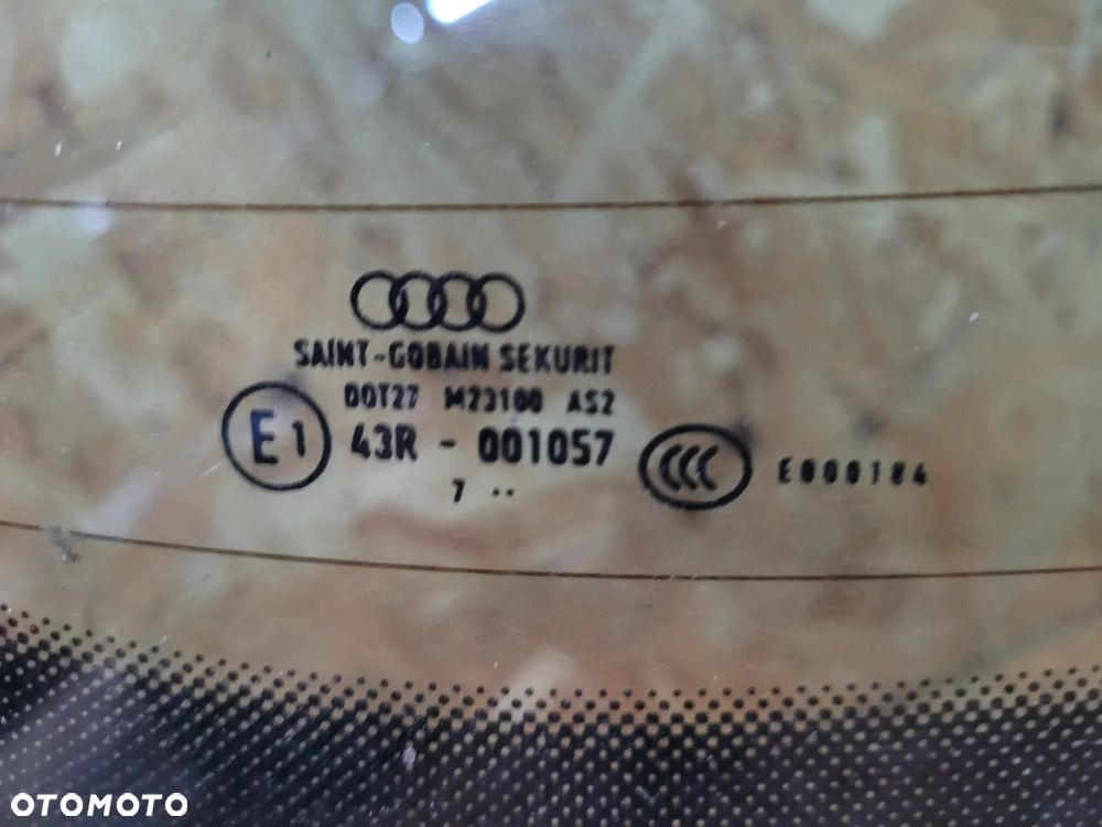 AUDI A5 8T COUPE SZYBA TYŁ - 2