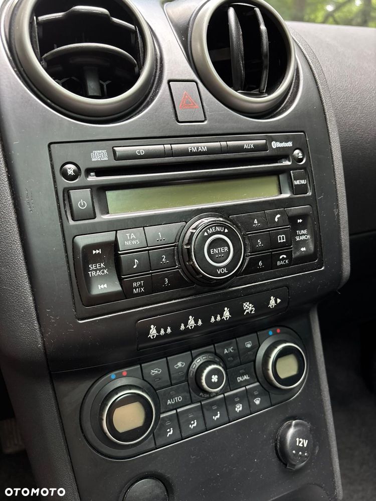 Nissan Qashqai+2 2.0 acenta - 17