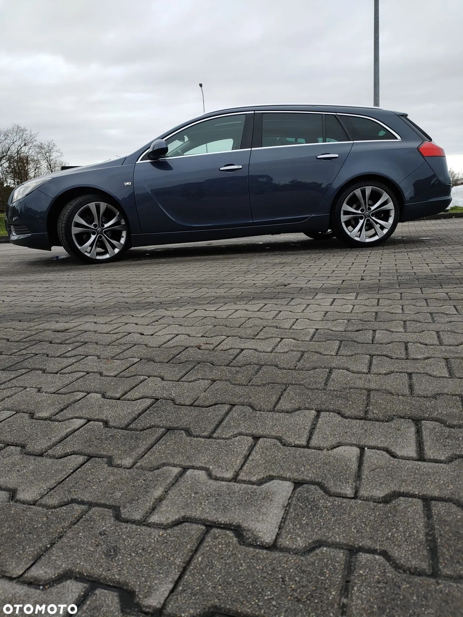 Opel Insignia - 1