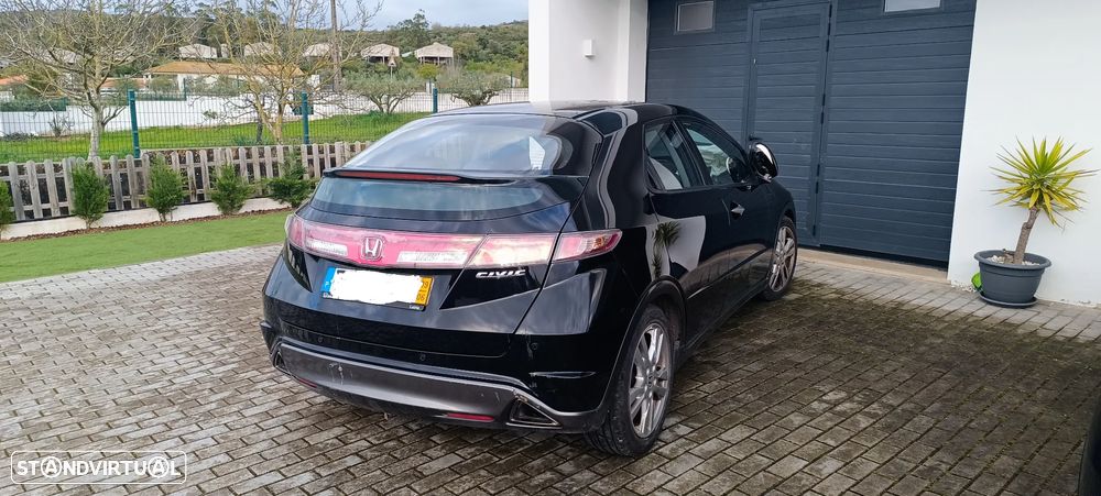 Honda Civic 1.8 ES - 2