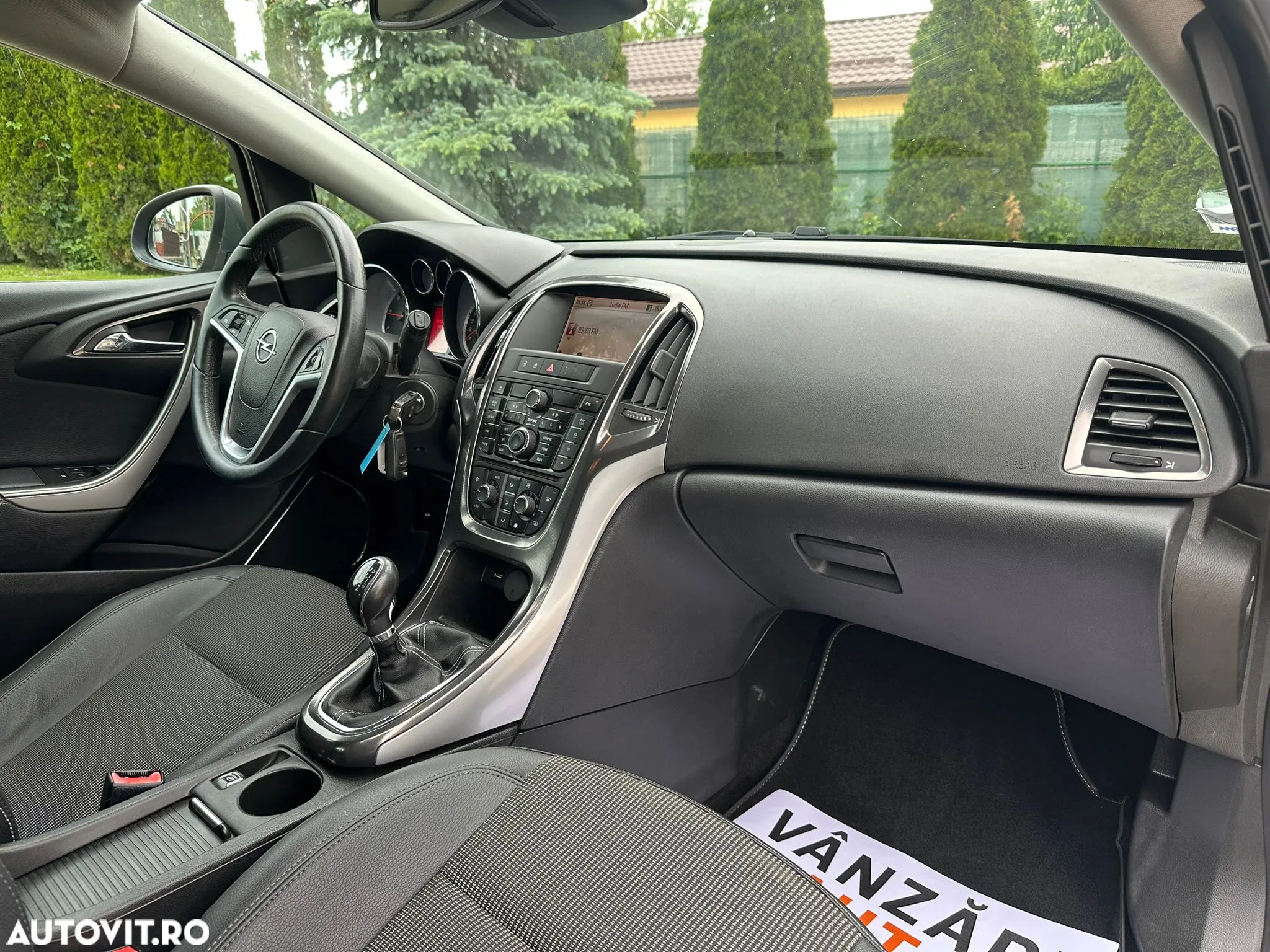 Opel Astra 1.7 CDTI Cosmo - 6