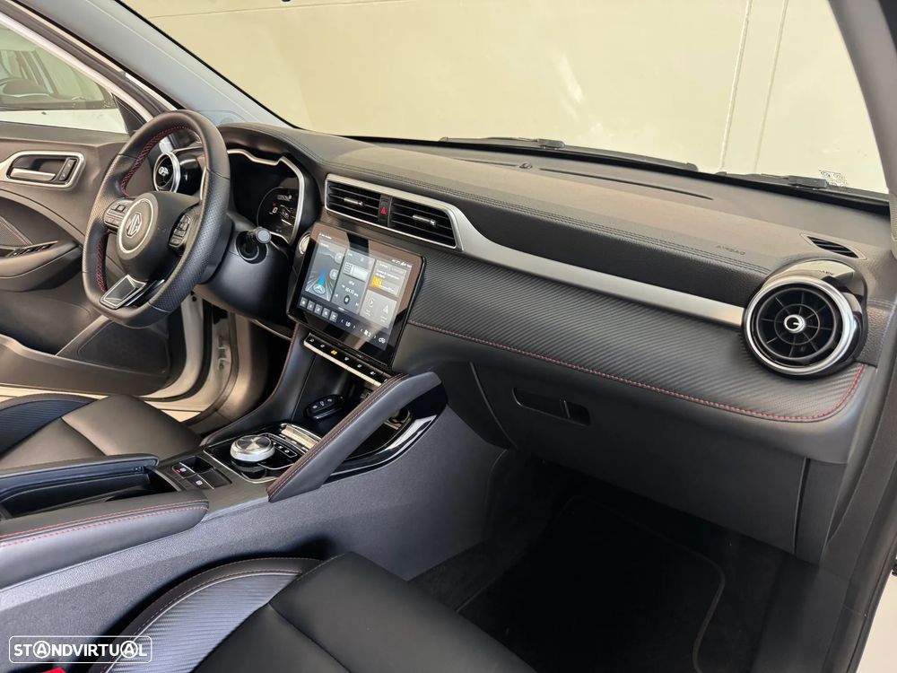 MG ZS Standard Luxury - 20