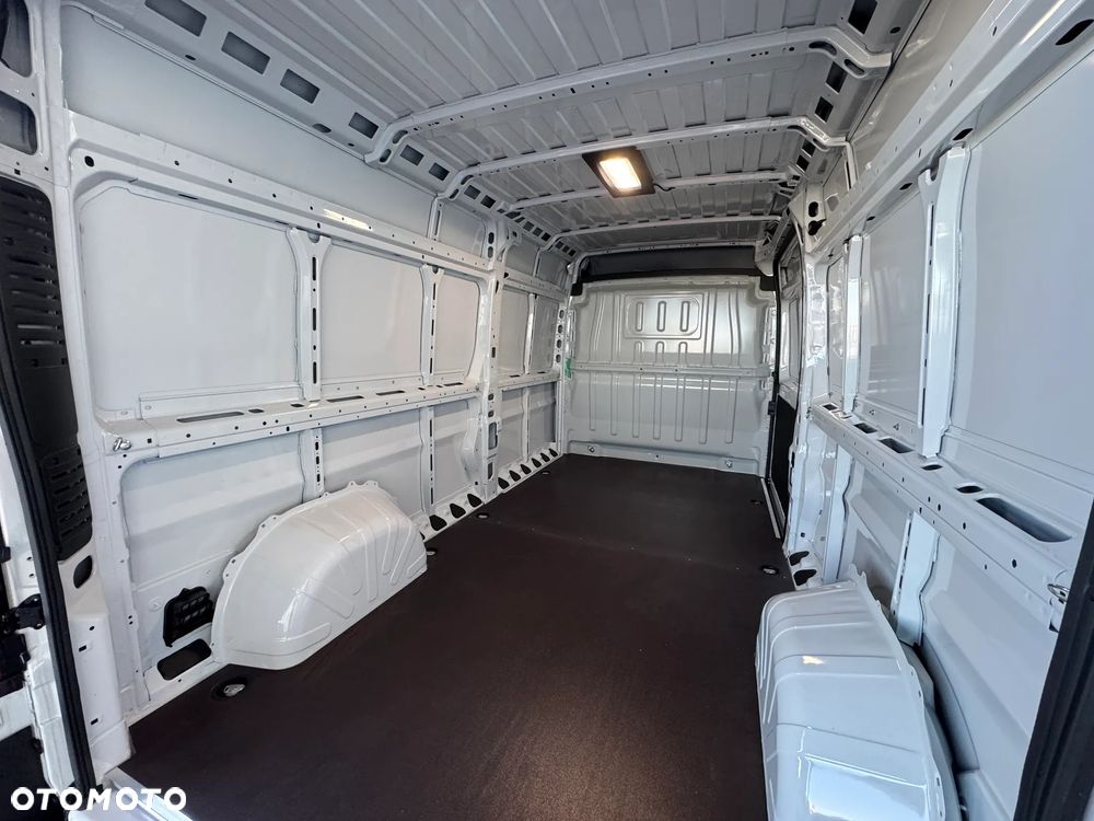 Toyota Proace Max Furgon L3H2 - 4