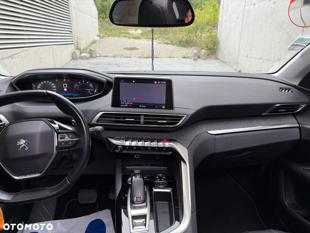 Peugeot 3008 1.6 PureTech GPF GT Line S&S EAT8 - 18