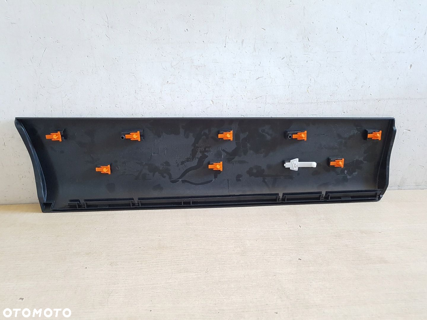 AUDI Q7 07-16 listwa drzwi lewy tył 4L0853969D - 2