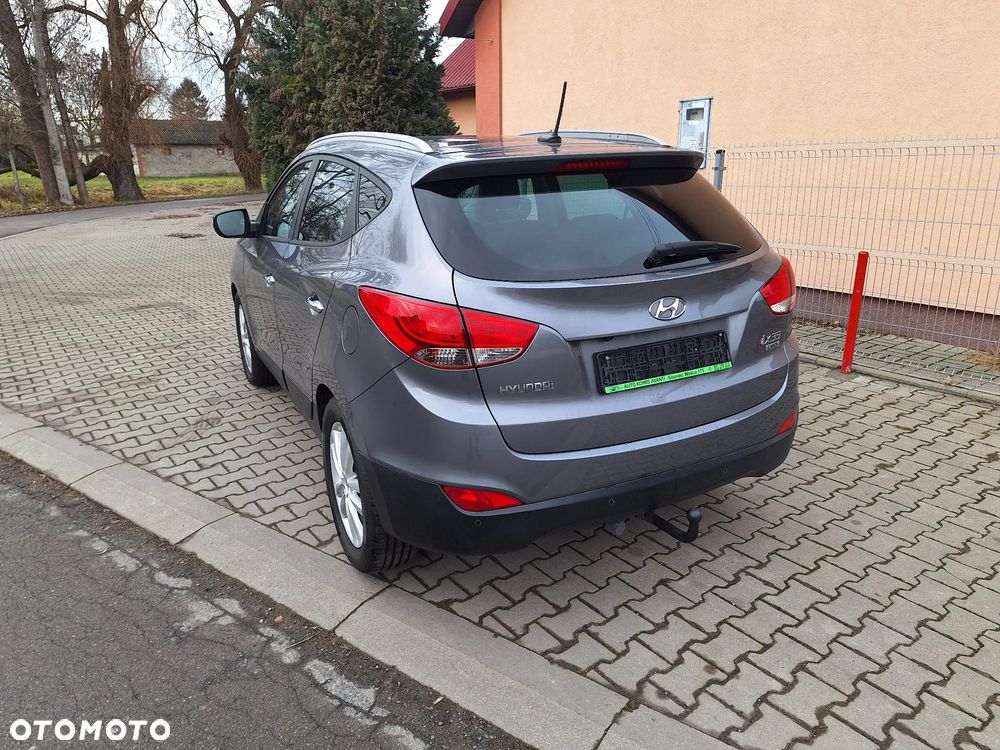 Hyundai ix35 - 13