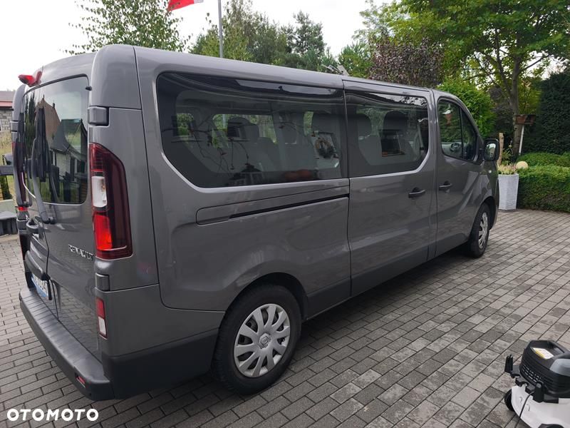 Renault Trafic - 2