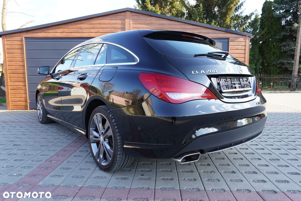 Mercedes-Benz CLA 200 Peak Edition - 14