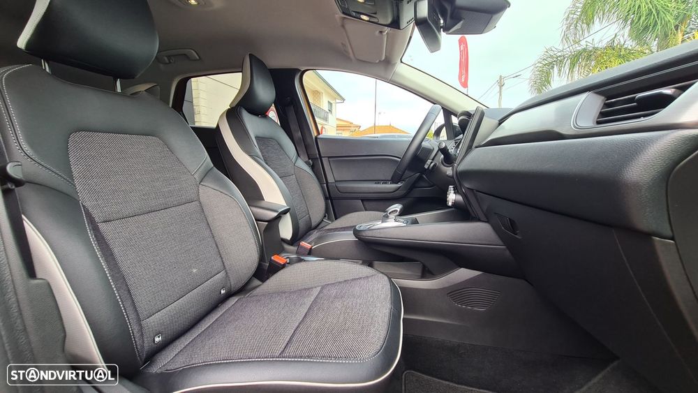 Renault Captur 1.6 E-Tech Plug-In Intens - 24