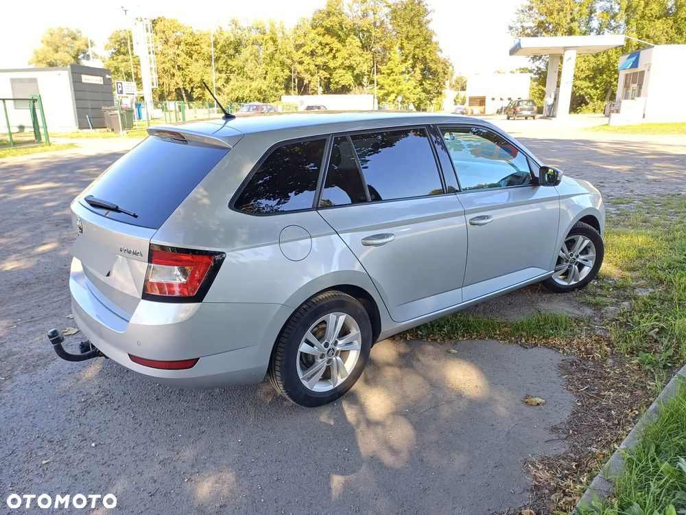 Skoda Fabia 1.0 TSI Ambition - 8