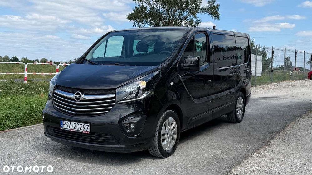 Opel Vivaro - 2
