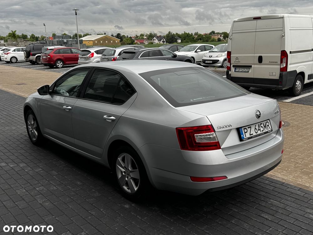 Skoda Octavia 1.4 TSI Ambition - 11