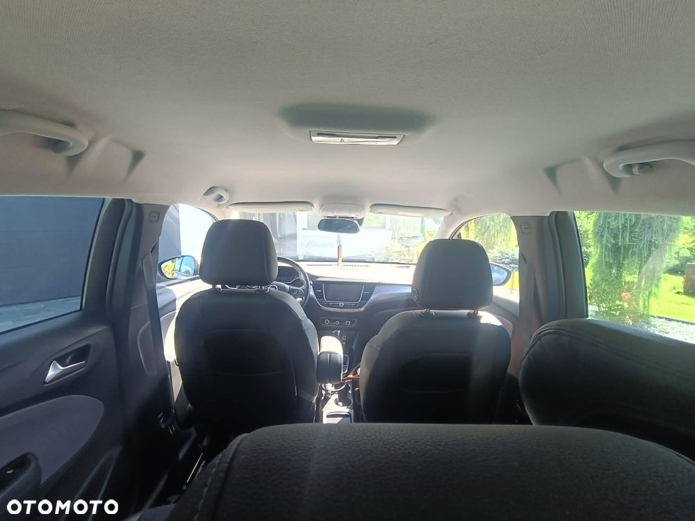 Opel Crossland X - 10