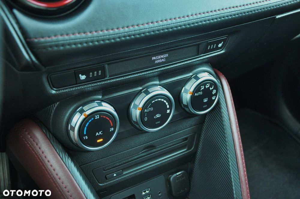 Mazda CX-3 SKYACTIV-D 105 FWD Exclusive-Line - 24