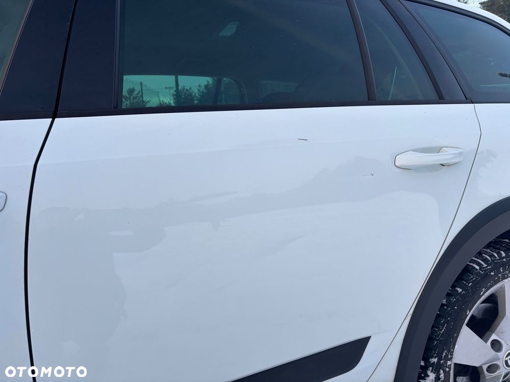 Skoda Octavia Scout 2.0 TDI 4x4 - 13