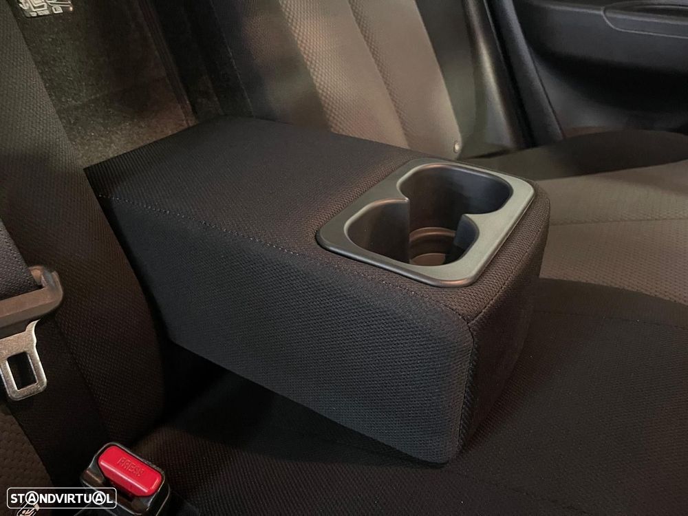 Mitsubishi L200 2.3 DI-D Strakar CD Intense 4WD - 15