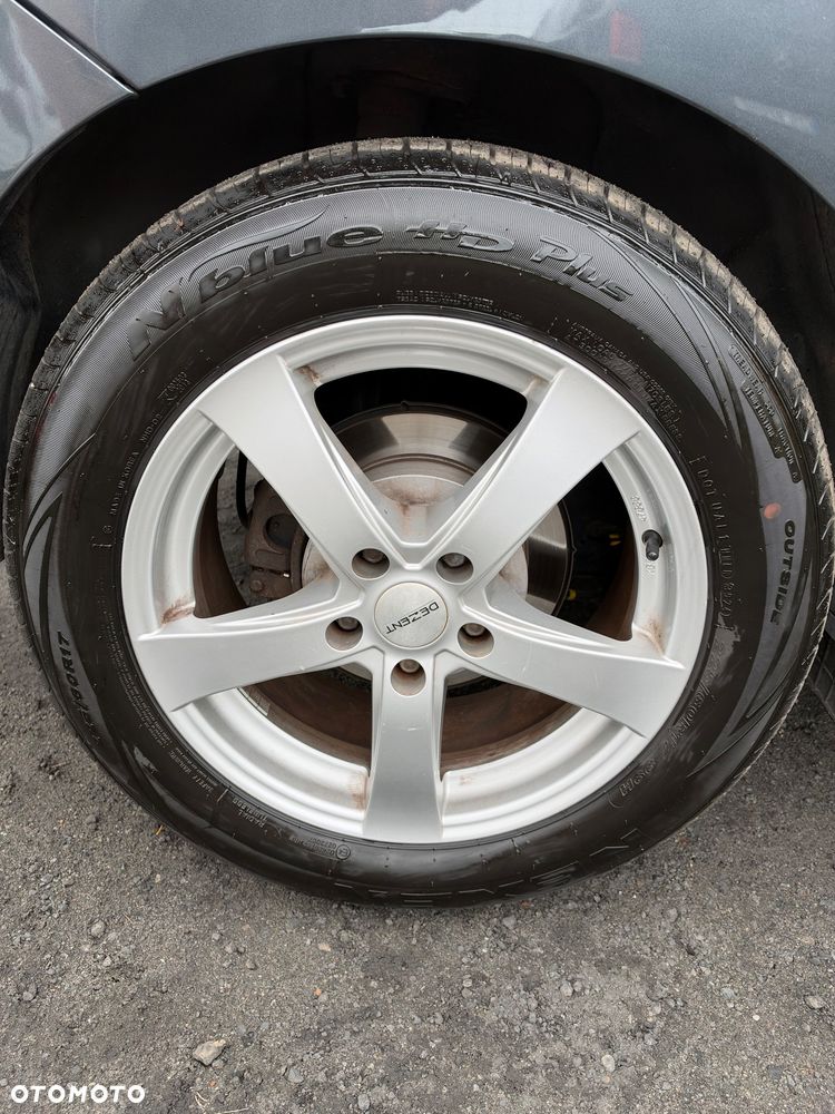 Hyundai ix35 2.0 CRDi 4WD Automatik Premium - 35