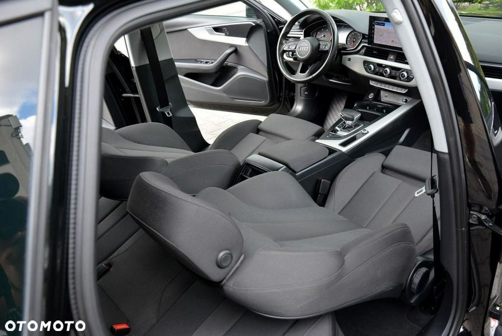 Audi A4 Avant 40 TDI mHEV S Line S tronic - 17