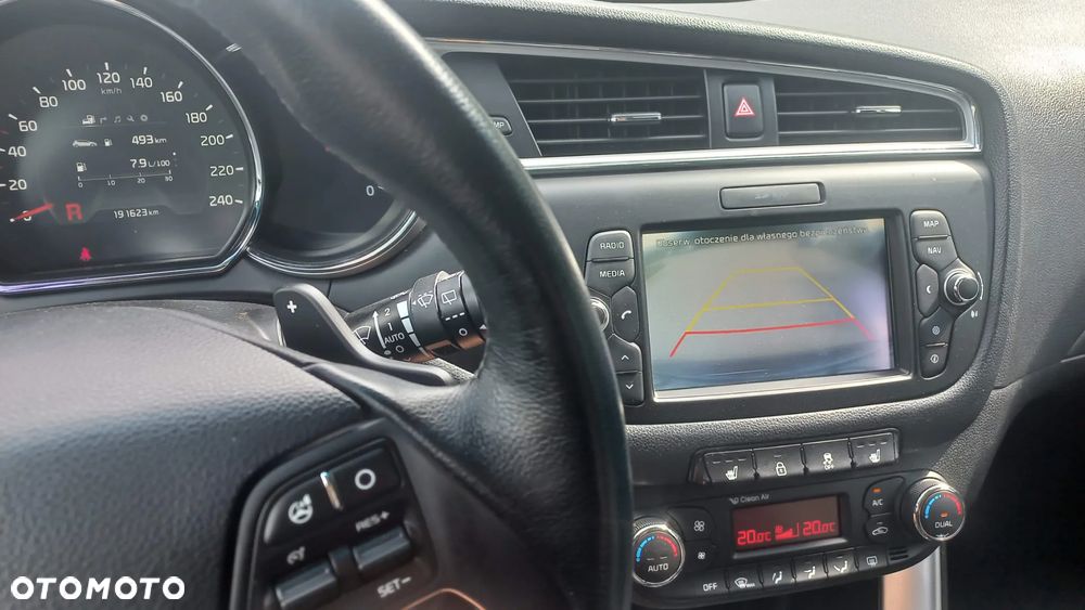 Kia Ceed Cee'd 1.6 CRDi L Business Line DCT - 18