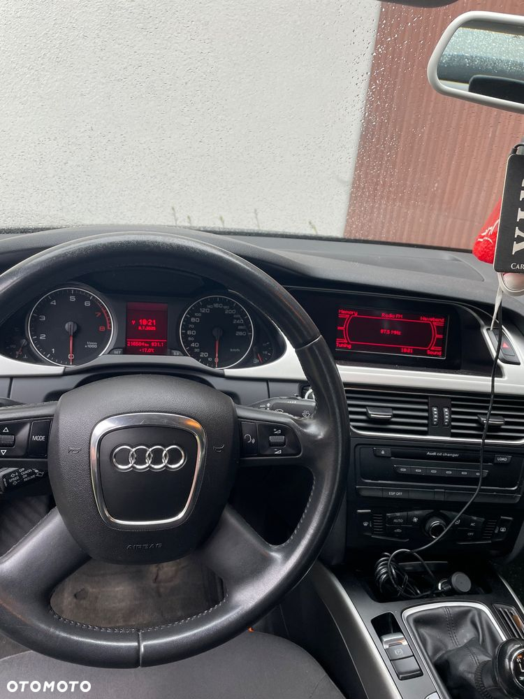 Audi A4 2.0 TFSI - 6