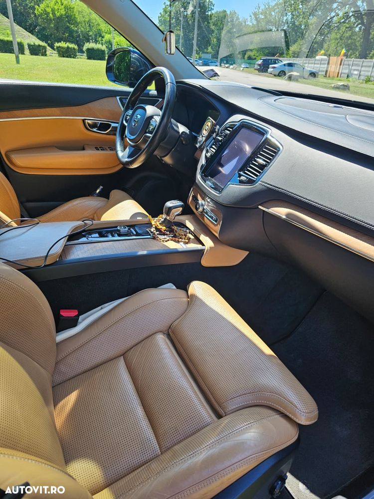 Volvo XC 90 D5 AWD Geartronic Inscription - 9