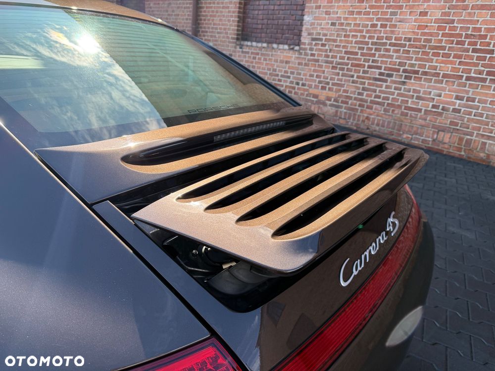 Porsche 911 Carrera 4S PDK - 16
