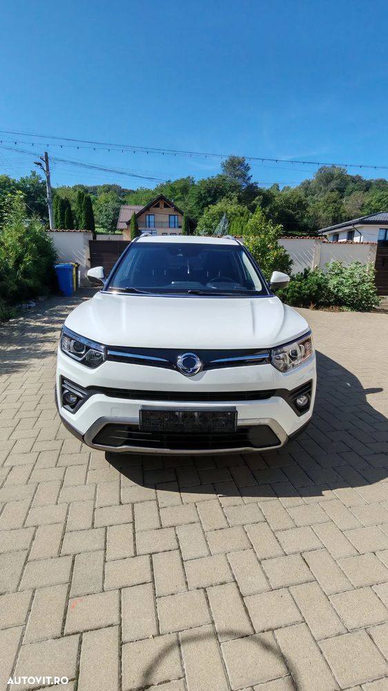 SsangYong Tivoli Grand - 1
