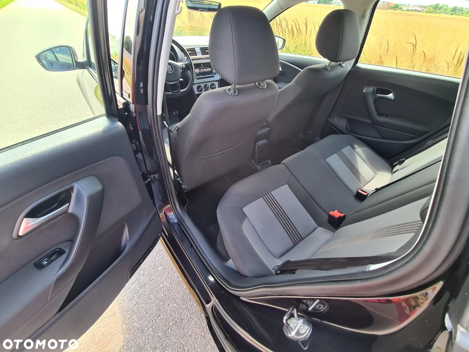 Volkswagen Polo 1.2 TSI Blue Motion Technology Allstar - 10