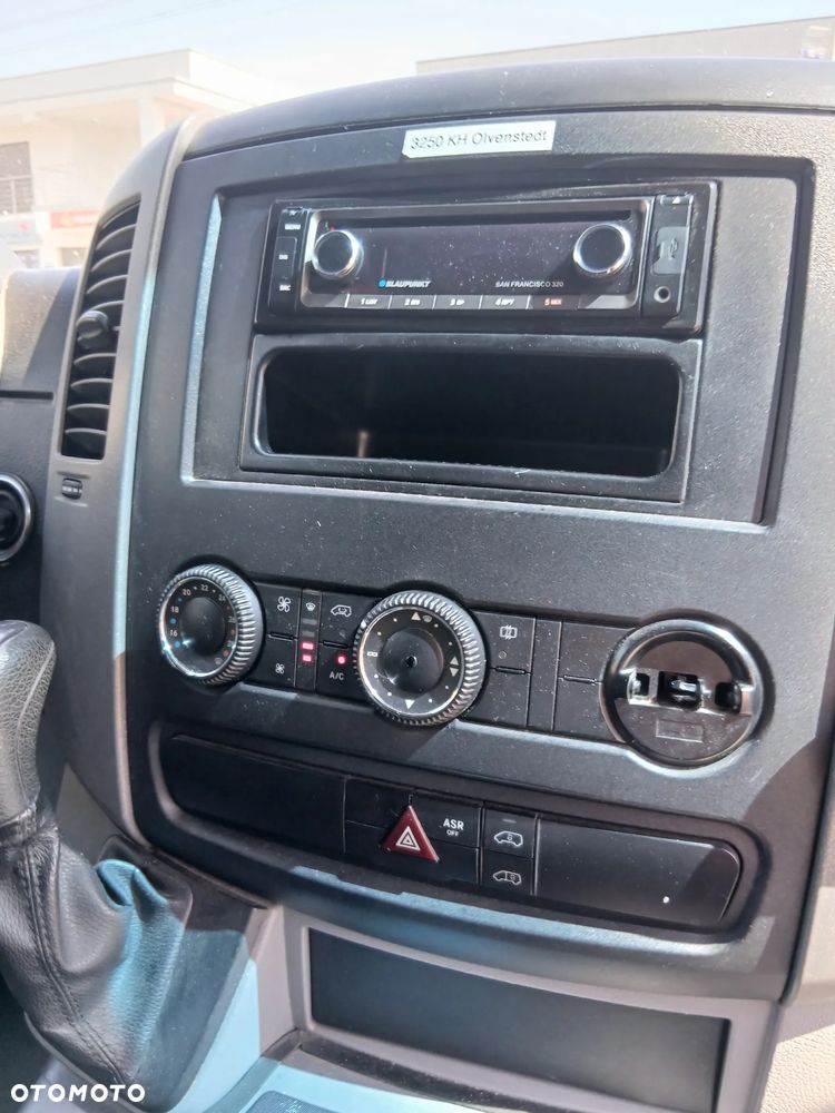 Mercedes-Benz Sprinter Karetka - 10