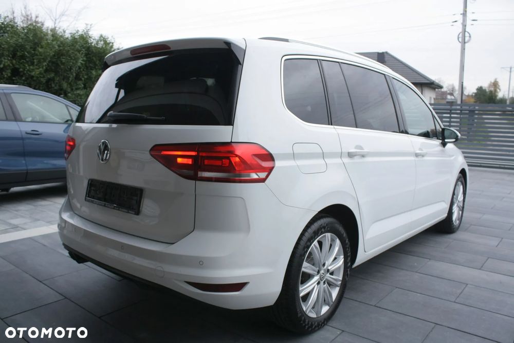 Volkswagen Touran 2.0 TDI SCR (BlueMotion Technology) Highline - 15